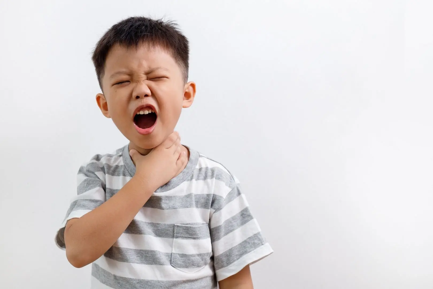 Choking management in babies and toddlers